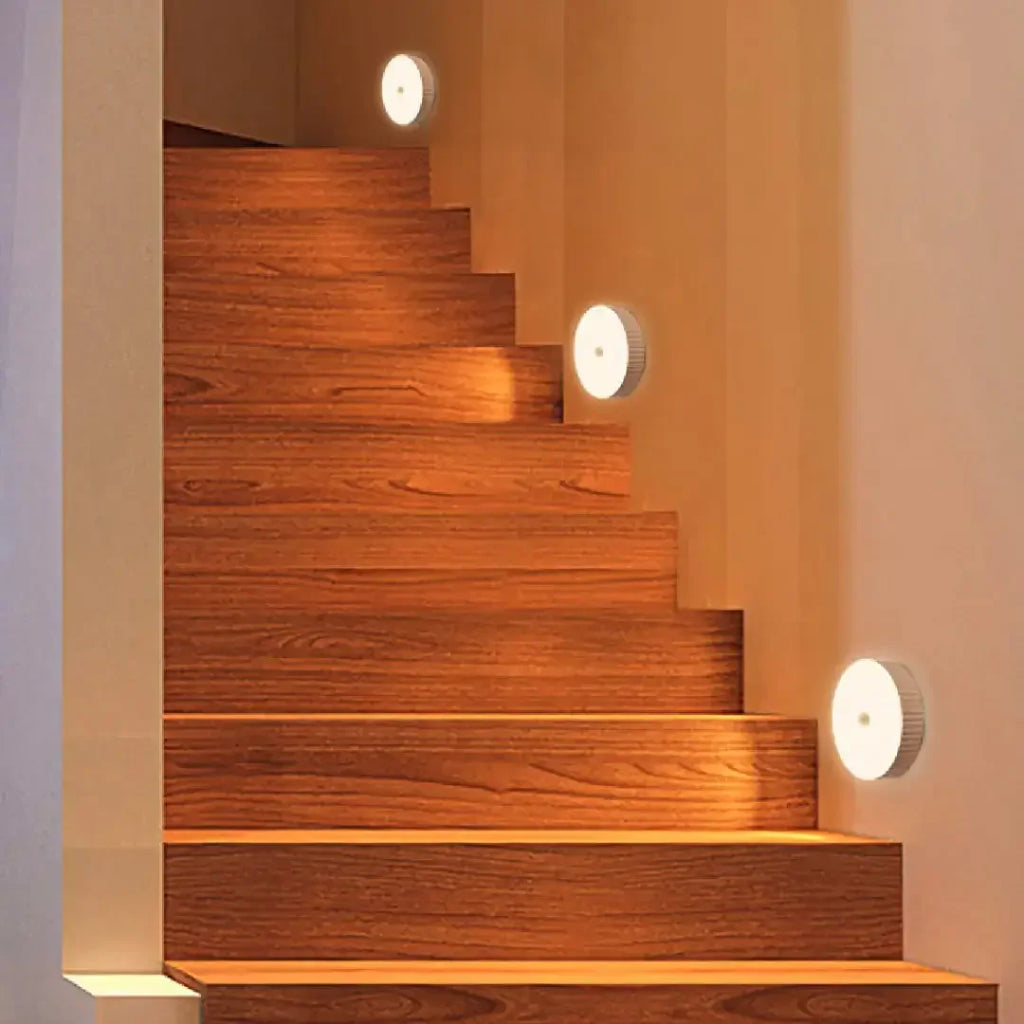 Luminária LED com Sensor de Movimento